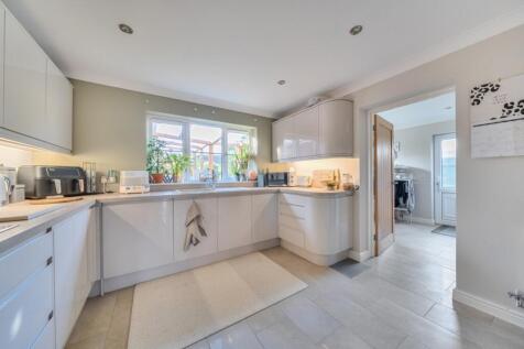 1376091-6-6915e9131cedc