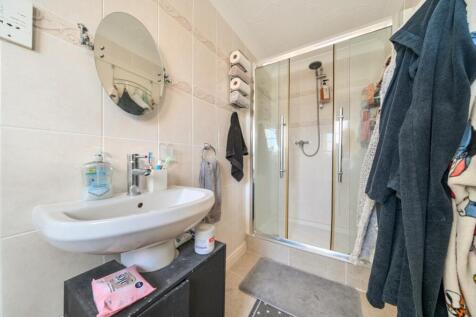 1376091-17-6915e9d7966f4