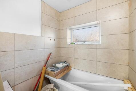 28 Albert Avenue (Gedney)-21