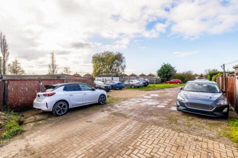 28 Albert Avenue (Gedney)-14