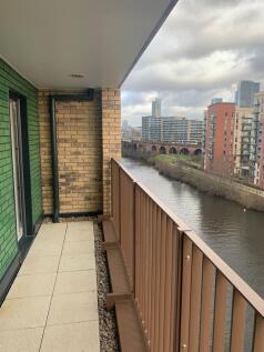 Example balcony pic9