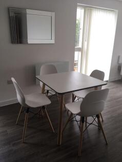 Show flat photo 4