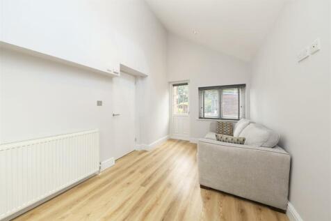Bedroom/Office