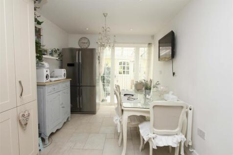 Breakfast area.JPG