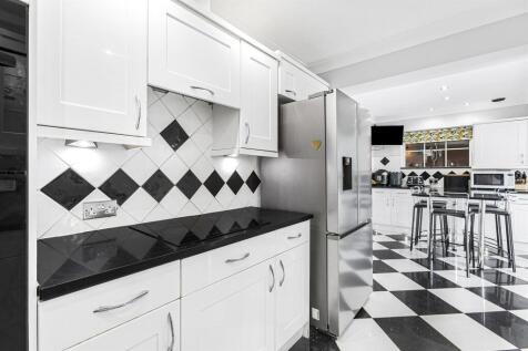 Kitchen/Breakfast Ro