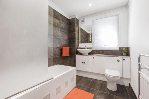En Suite Bathroom