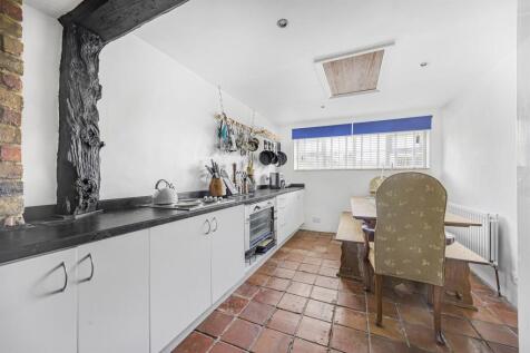 Kitchen/Breakfast Ro