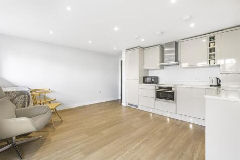 Kitchen/Dining/Livin