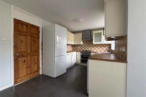 Kitchen  (Main)