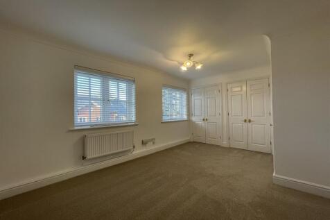 Bedroom 2  (Main)