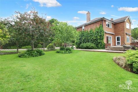 Level Side Lawns