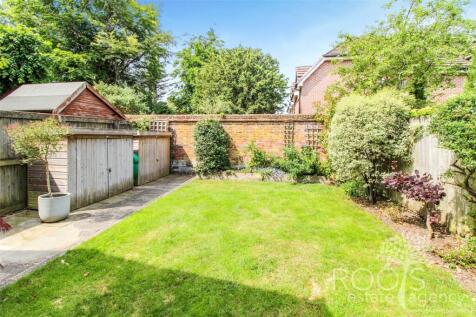 Sunny Rear Garden