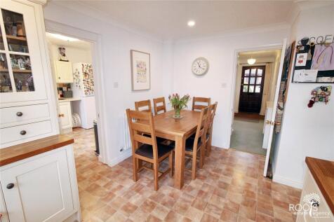 Kitchen/Breakfast Rm