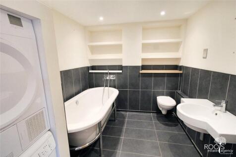 Bathroom/Utility