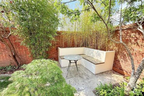 Corner Seating