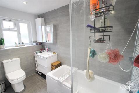 Attractive Bathroom