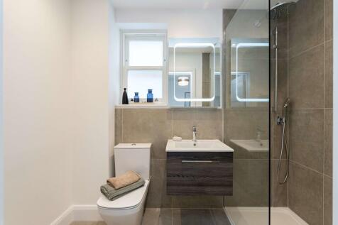 En-Suite_Dorking