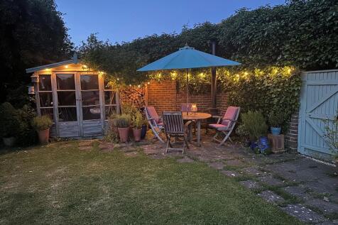 garden at night
