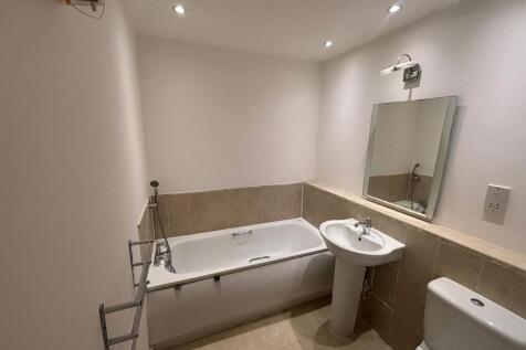 WhatsApp Image 2025-12-04 at 11.43.56_bc5db27c.jpg