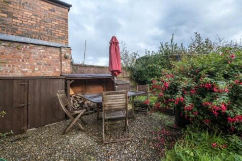 2 Gallowclough Lane-032.JPG