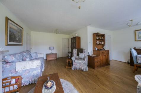 81 Landswood Park-007.JPG