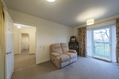 59 Hambleton Way-004.JPG