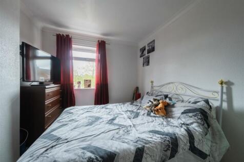2 Emmett Street-013.jpg