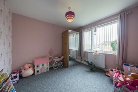 31 Yew Tree Drive-016.jpg