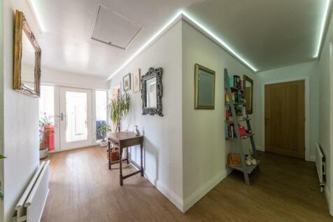 Joelan - 3 High Street-024.jpg