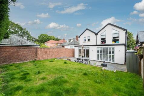 127a Crewe Road-050.jpg