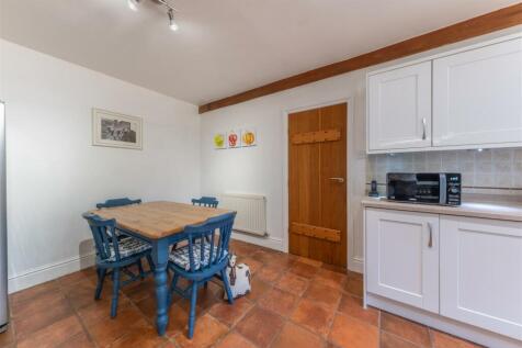 Oakley Barns-006.jpg