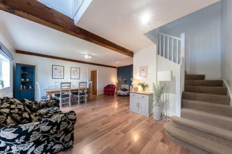 Oakley Barns-012.jpg
