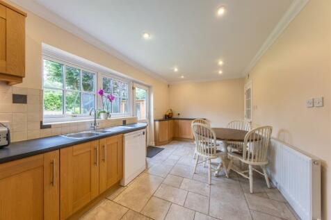 23 St John&#39;s Way-004.jpg