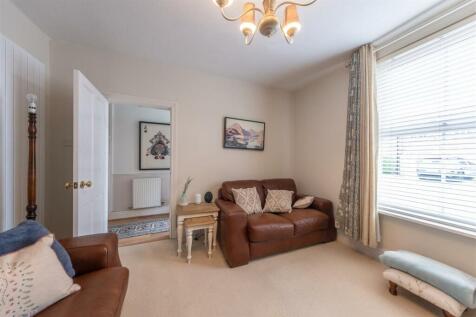 273 London Road-009.jpg
