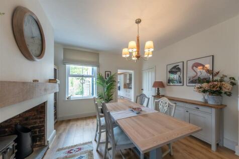 273 London Road-005.jpg