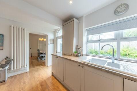 273 London Road-003.jpg