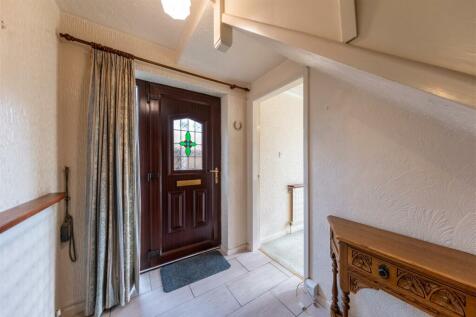 2 St Michaels Close-014.jpg