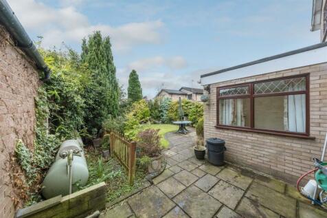 2 St Michaels Close-032.jpg