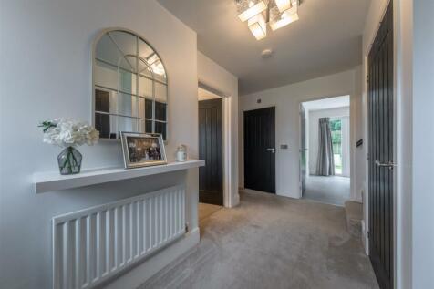6 Stirling Close-019.jpg