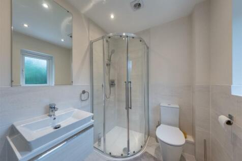 6 Stirling Close-029.jpg