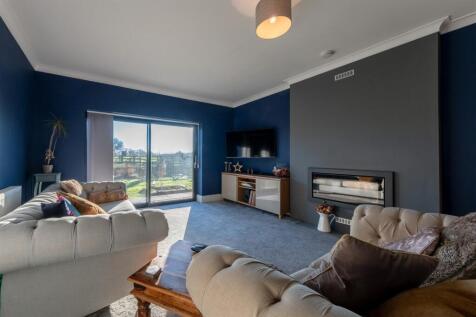 4 Marsh Lane-019.jpg