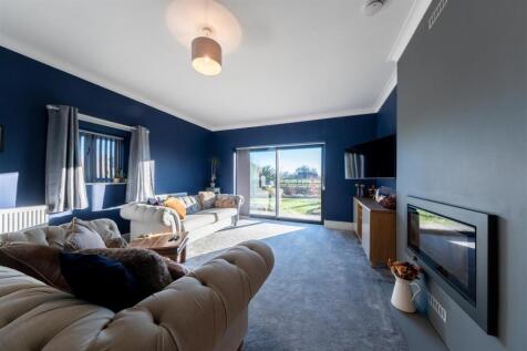 4 Marsh Lane-018.jpg