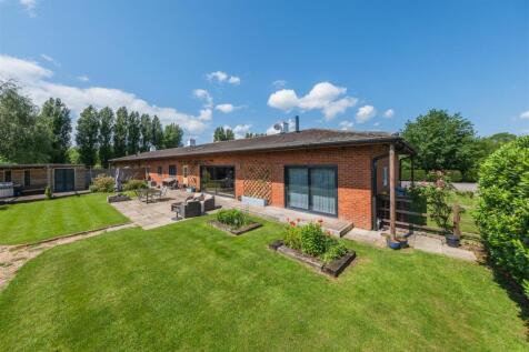 4 Whitley Brook-2-002.JPG