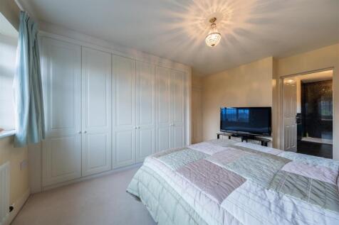 3 Sandbach Drive-020.jpg
