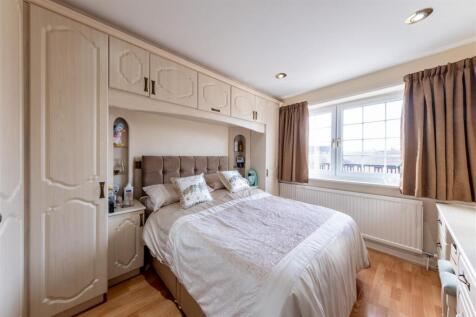 4 Meadow Lane-017.jpg