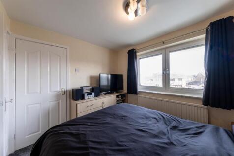 4 Meadow Lane-021.jpg