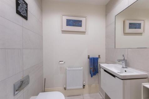 9 Meadowside-028.jpg