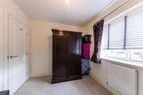 9 Meadowside-052.jpg