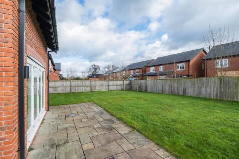 9 Meadowside-061.jpg