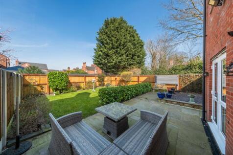 4 Winnington Old Lane -018.jpg